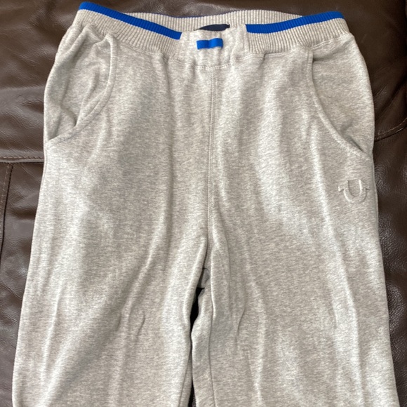 True Religion Sweatsuit - Picture 7 of 8